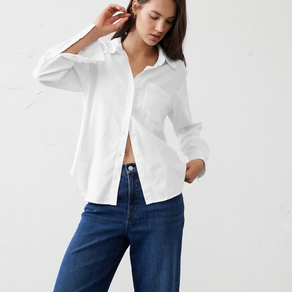 NWT Banana Republic Classic White Linen-Blend Button Down Resort Shirt XS